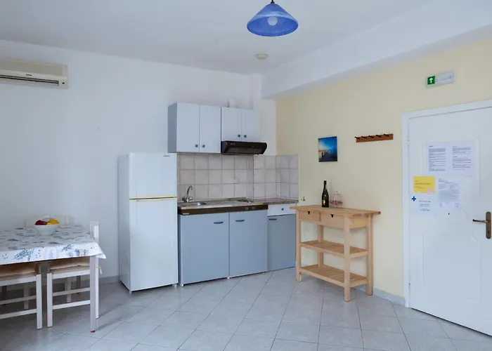 Natassa Apartments