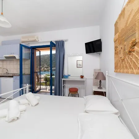 Natassa Apartments Agia Efimia Exterior photo